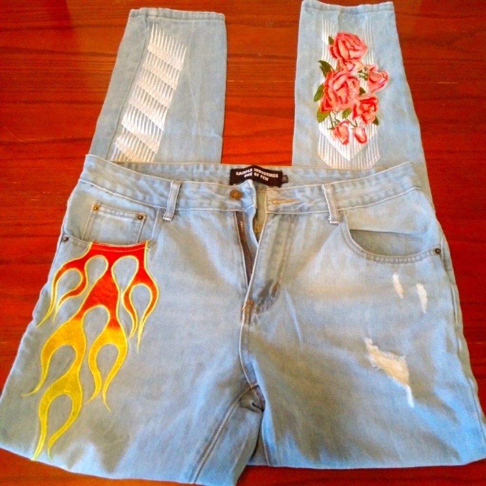 Cool Sample industries one of few skinny jeans size 34